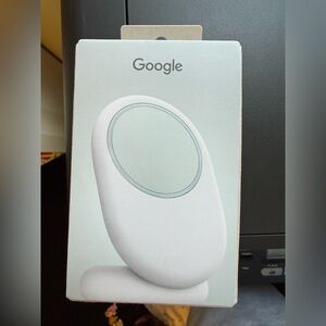 Google Pixel Snap Charger with Stand – Brand New, Sealed Box